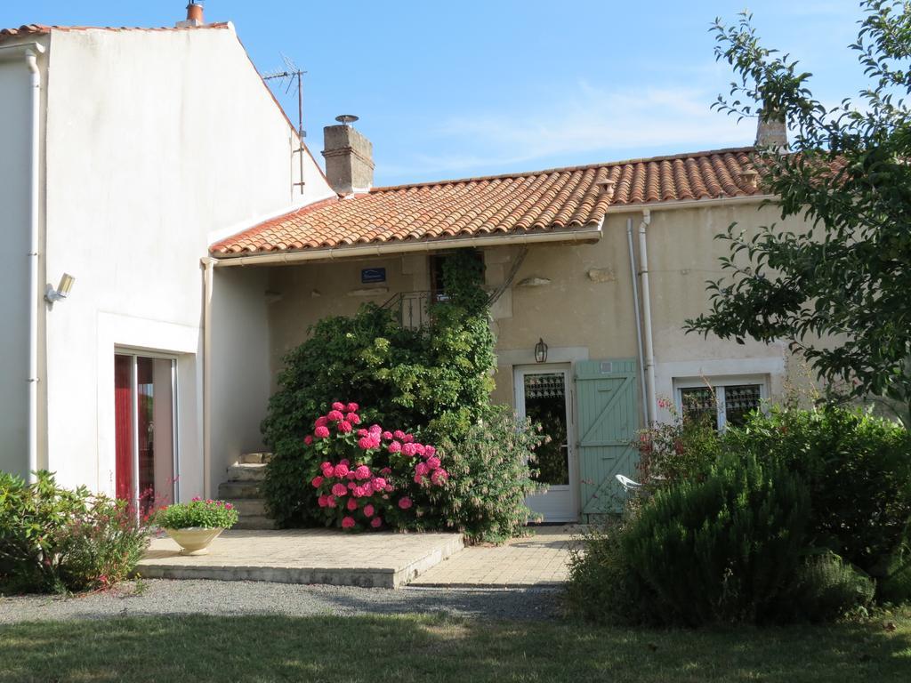 L'Aubinoise Bed and Breakfast Saint-Aubin-la-Plaine Buitenkant foto