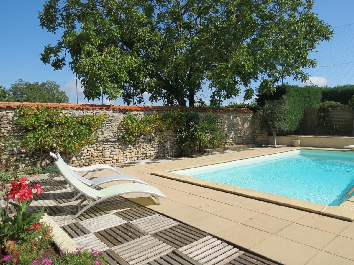 L'Aubinoise Bed and Breakfast Saint-Aubin-la-Plaine Buitenkant foto